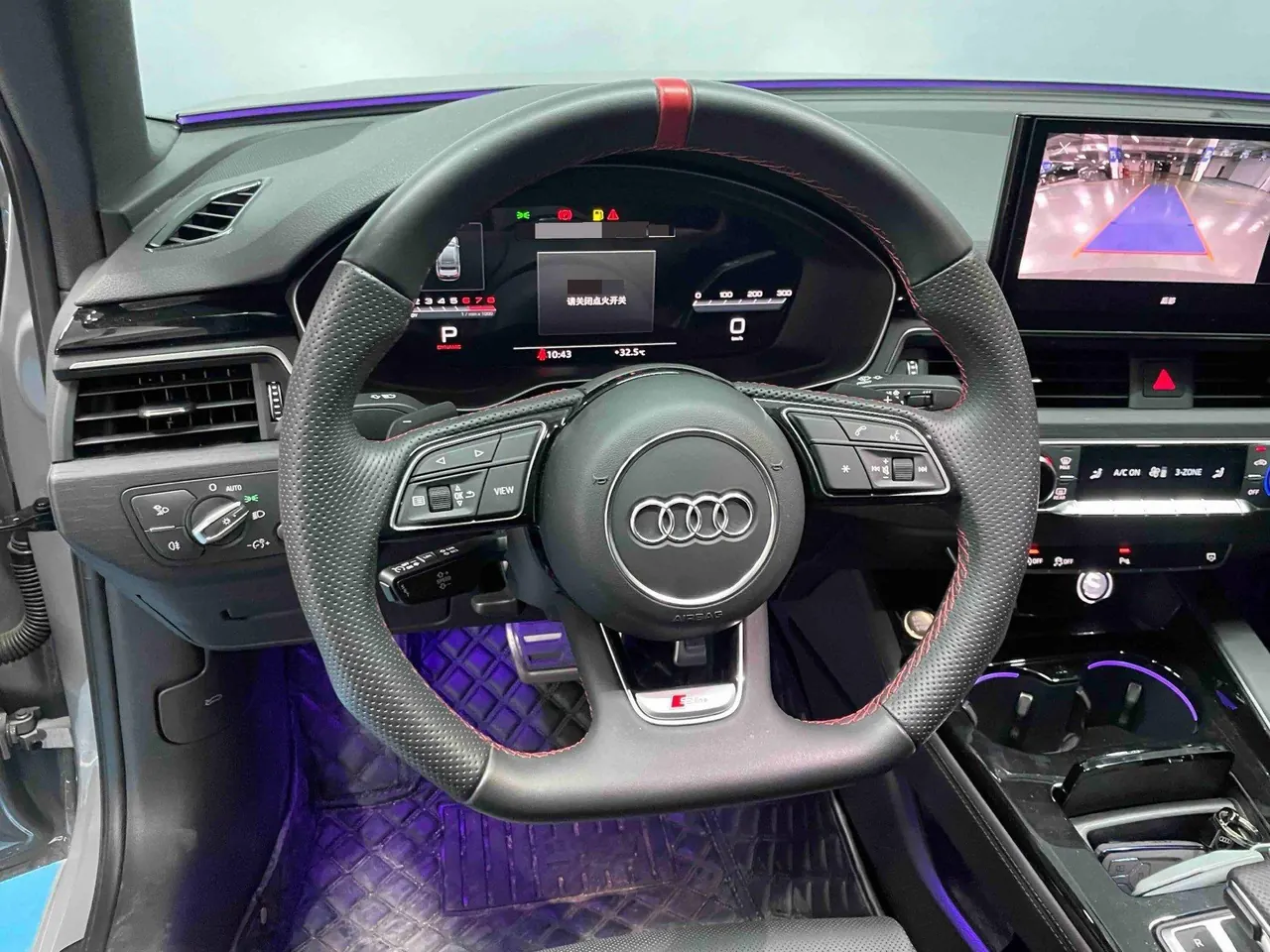 Audi 2025 A4L 2.0TFSI 40TFSI 2 million‑vehicle celebration edition, luxury sporty model, automatic transmission 7