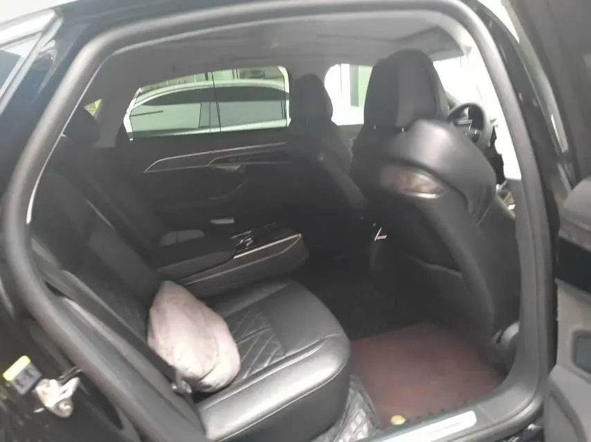 Audi A8L (Imported) 2021 A8L 48V 3.0TFSI 55TFSI Quattro Luxury Automatic Gear 5