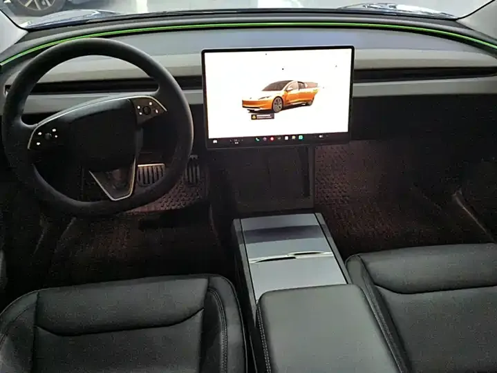 Model 3 2025 model modified long-life all-wheel drive version 12
