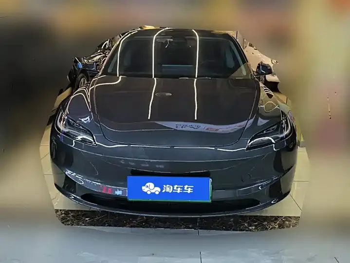 Model 3 2025 model modified long-life all-wheel drive version 2