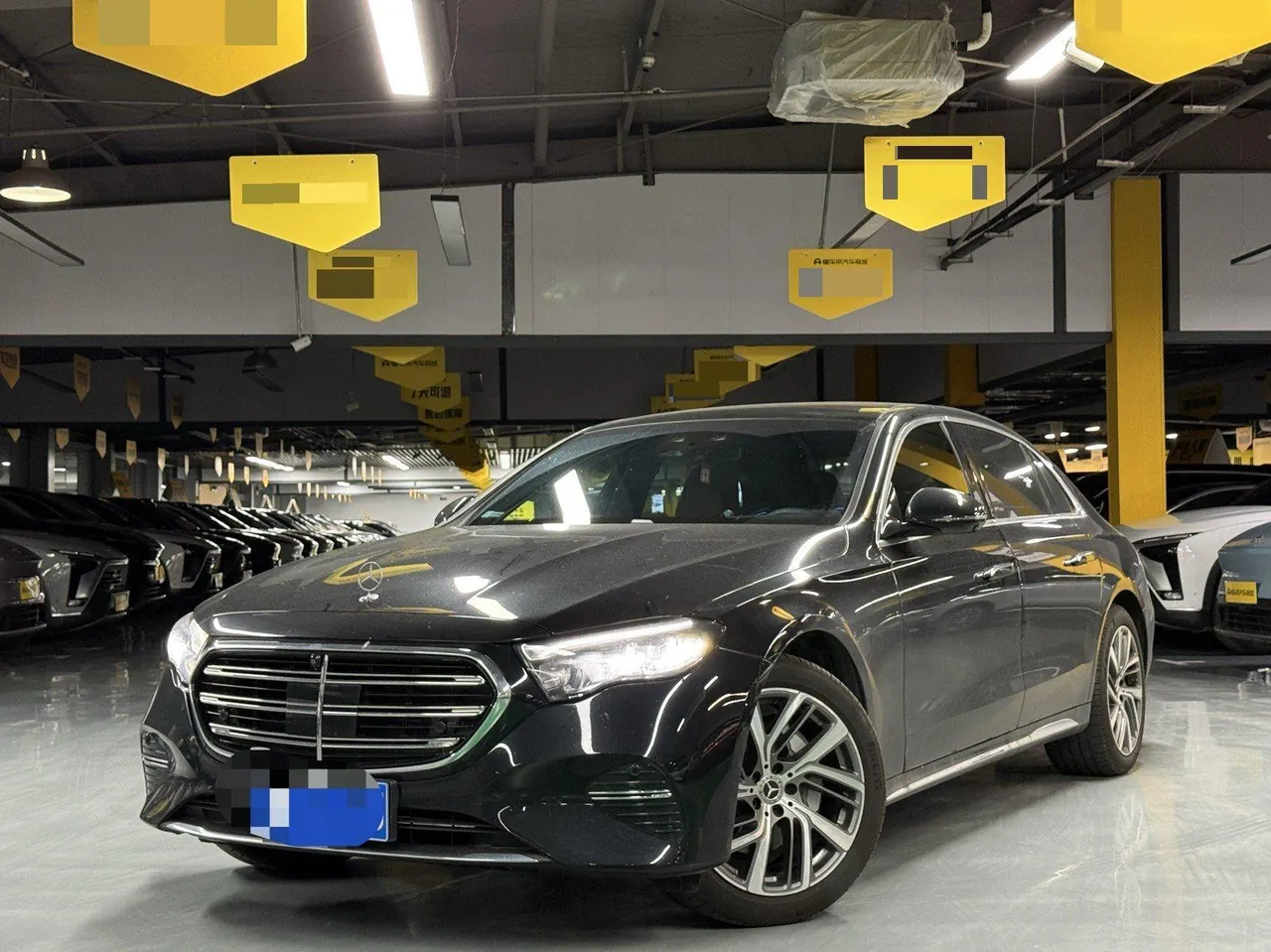 Mercedes Benz E-Class 2026 model E 300 L 48V 2.0T Luxury Edition Automatic - View 1