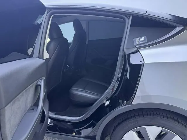 Tesla 2022 Model Y rear-wheel drive version (facelift) automatic gear 7