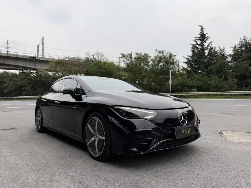 Mercedes Benz 2022 EQE 350 EQE 350 Special Edition Automatic Gear 2