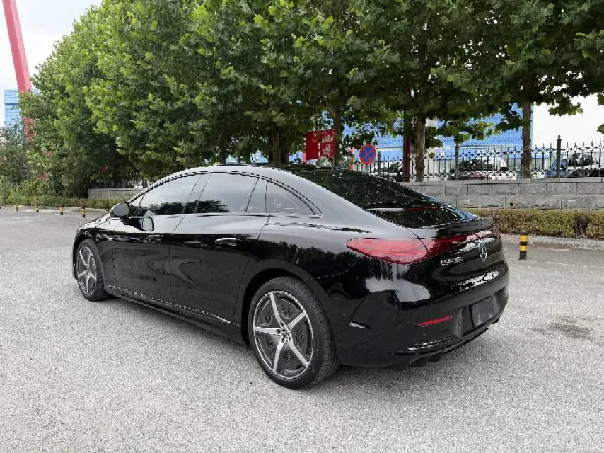 Mercedes Benz 2022 EQE 350 EQE 350 Special Edition Automatic Gear 4