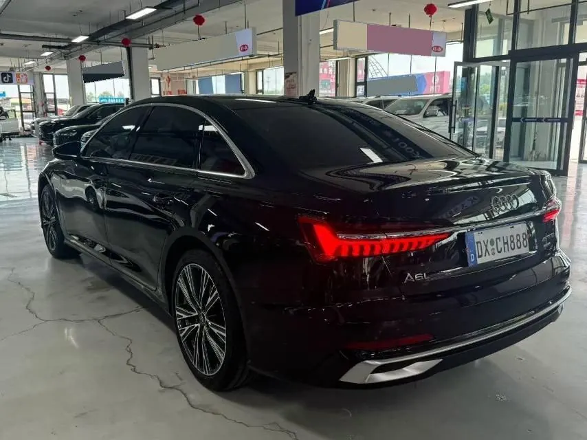 Audi 2025 A6L 2.0TFSI 45TFSI Quattro Selected Dynamic Automatic 7