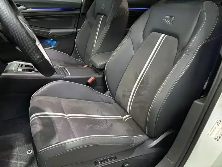 Golf 2021 280TSI DSG R-Line 8