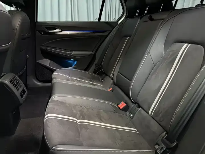 Golf 2021 280TSI DSG R-Line 9
