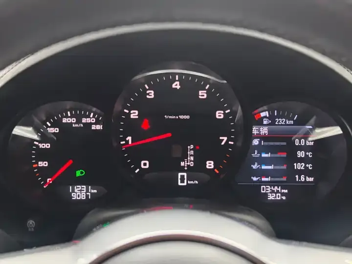 Porsche 718 2022 Boxster 2.0T 11