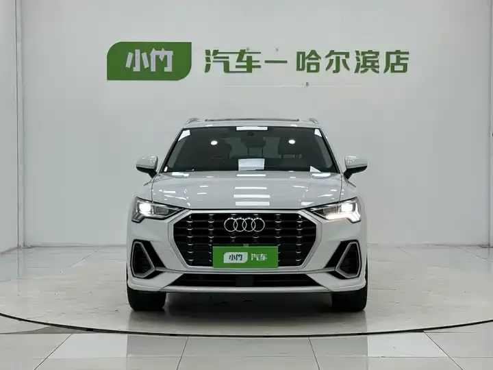Audi Q3 2023 35 TFSI Fashion Dynamic (1.4T) 2