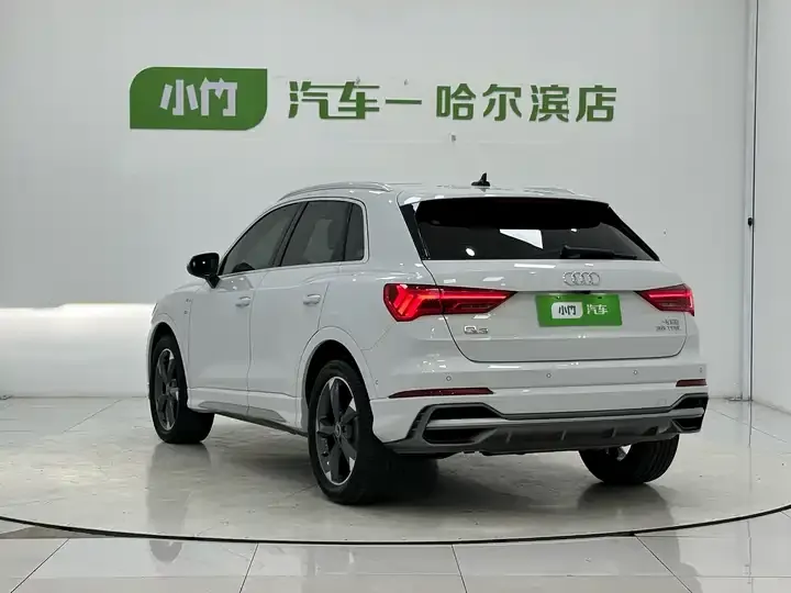 Audi Q3 2023 35 TFSI Fashion Dynamic (1.4T) 4
