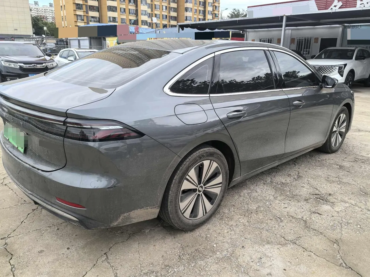 Geely Galaxy 2025 A7 EM-i 1.5 150km Premium Edition Automatic Gear 3