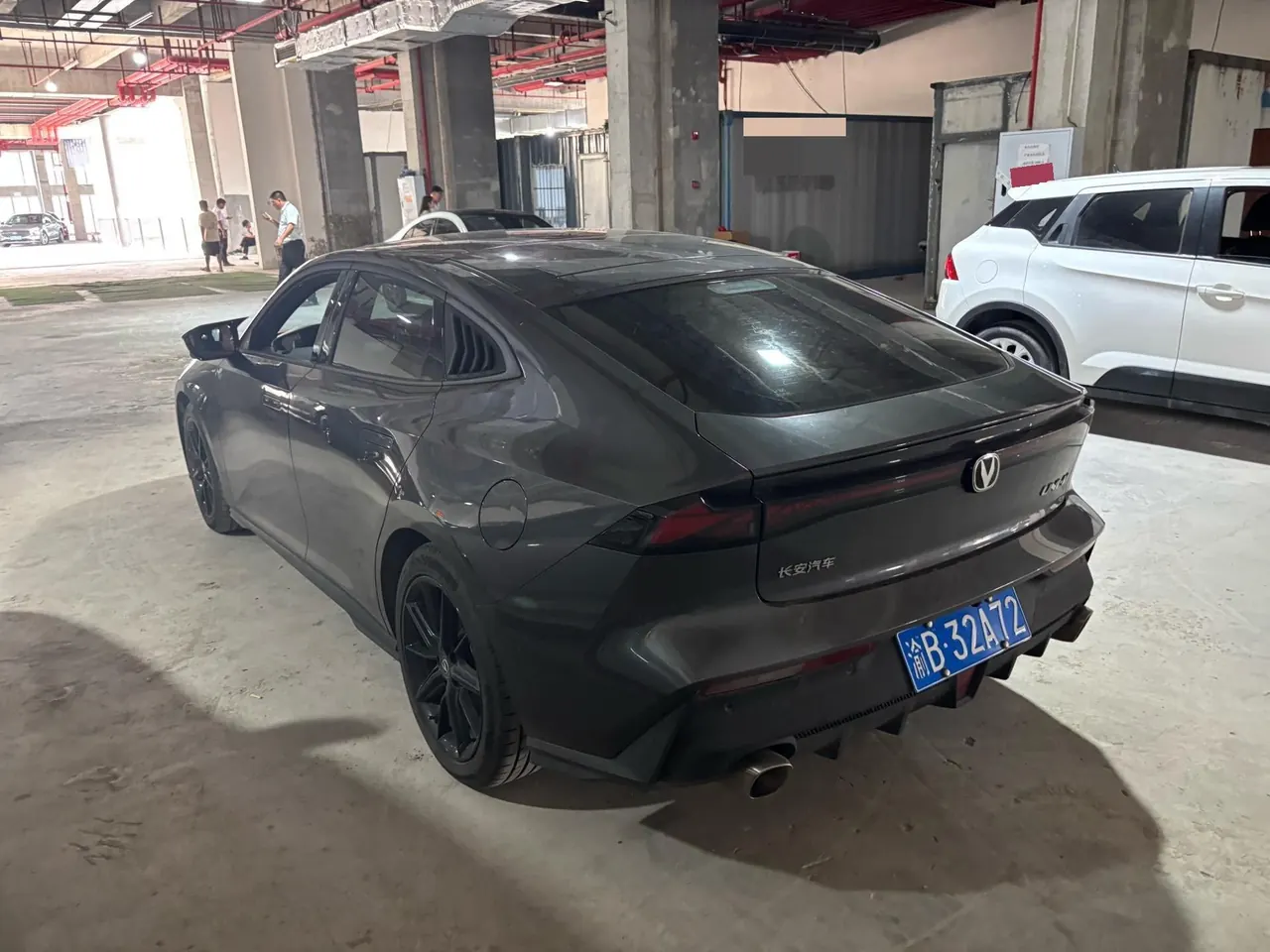 ChangAn 2022 UNI-V 1.5T honorable automatic gear 7