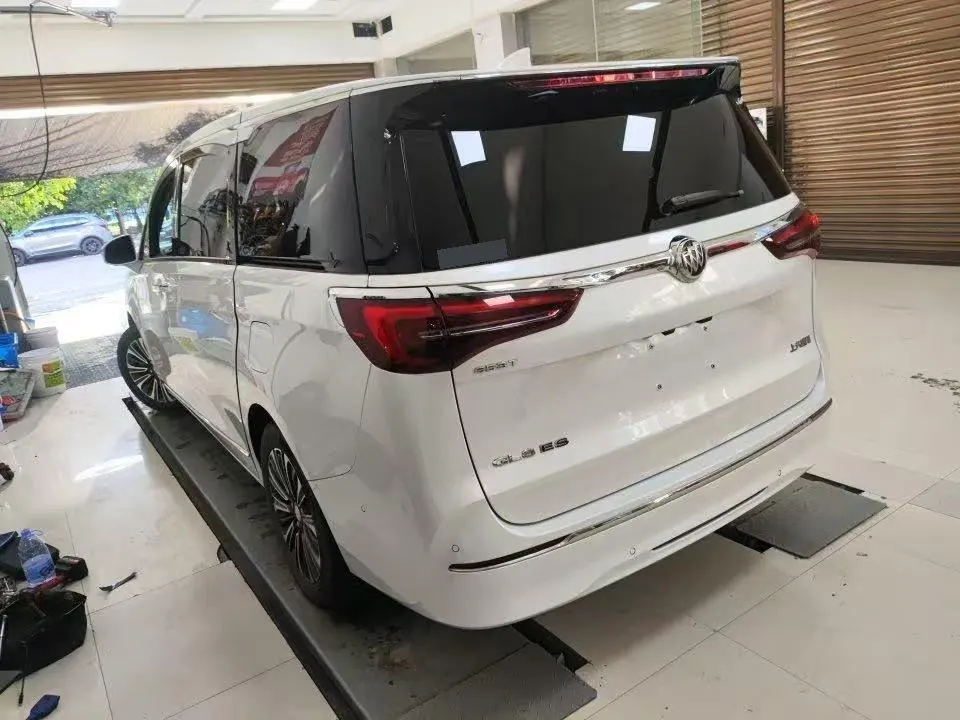 Buick 2021 GL8 ES Lu Zun 2.0T 653T Flagship Automatic Gear 5