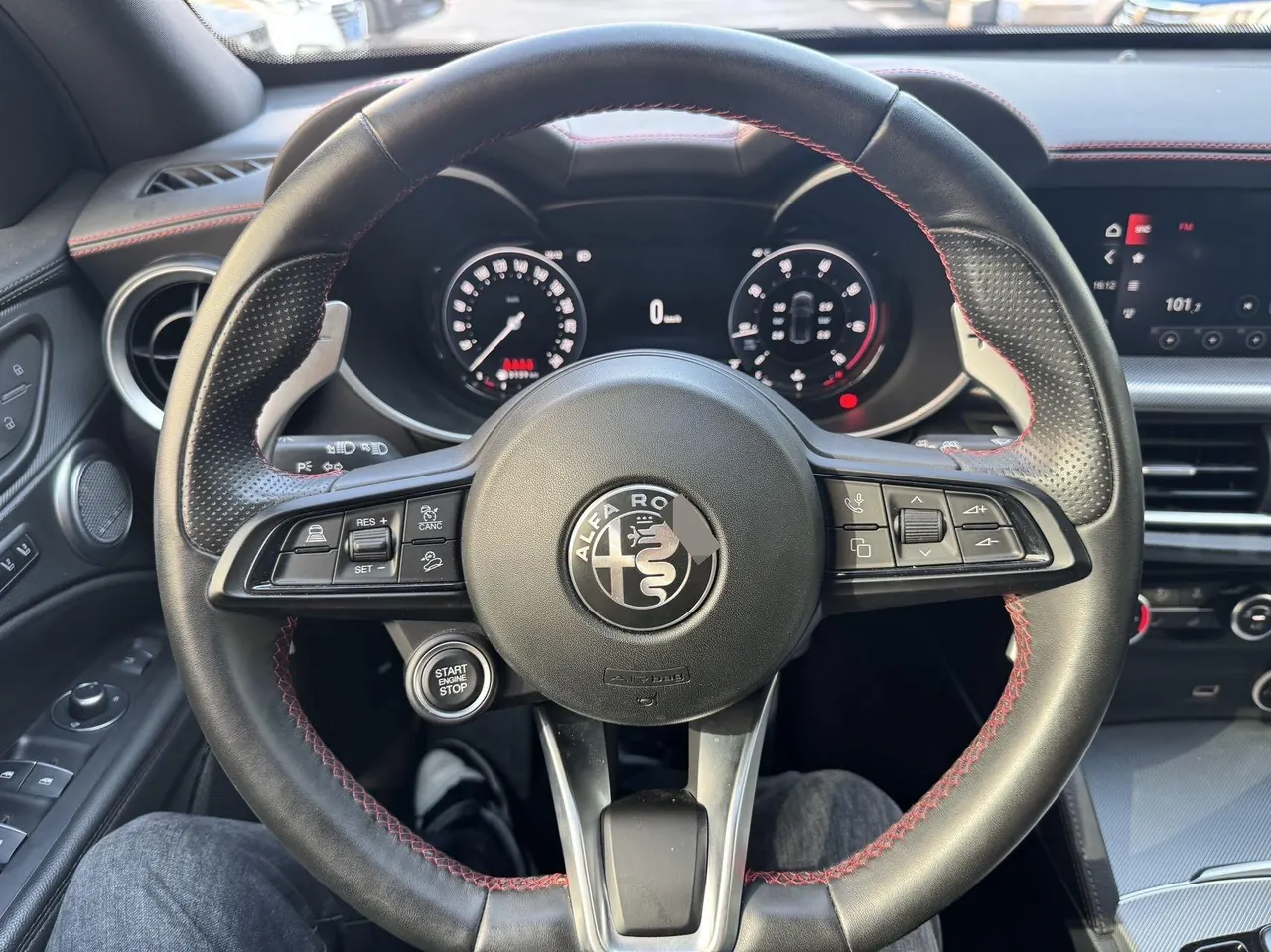 Alfa-Romeo Stelvio (Imported) 2023 Stelvio 2.0T 280HP Estrema Automatic 6