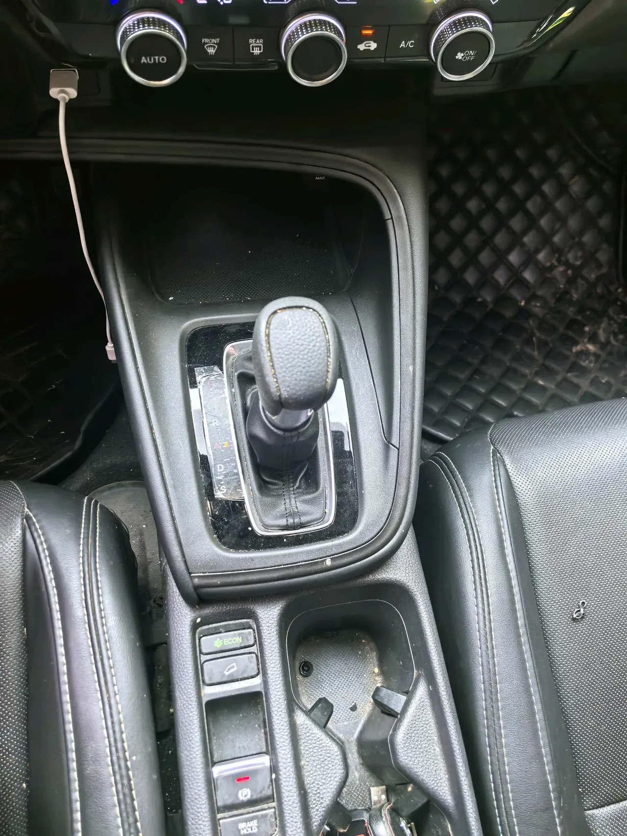 Honda 2023 XR-V 1.5 stepless thermal version of automatic gear 3