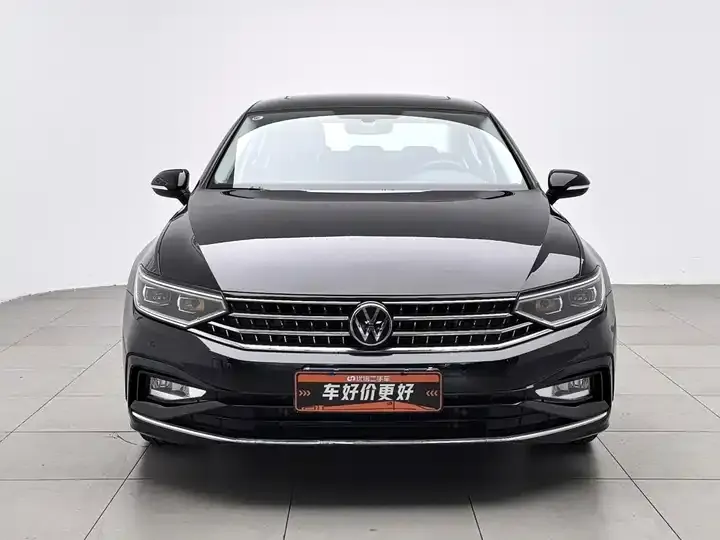 Magotan 2023, 2 Millionth‑Unit Commemorative Edition, 330TSI DSG Leading Model 3