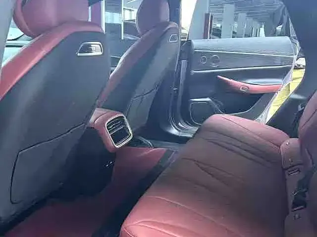 Xingtu ES 2025 extended range Max urban auxiliary driving 9