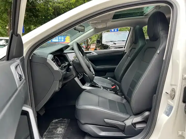 Polo 2023 Modified Plus 1.5L Automatic Panorama Enjoy Edition 8
