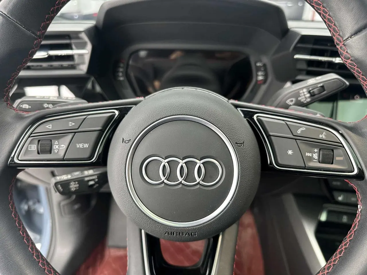 Audi 2022 A3 Sportback 1.4TFSI 35TFSI RS Kit Burning Speed Automatic Gear 13