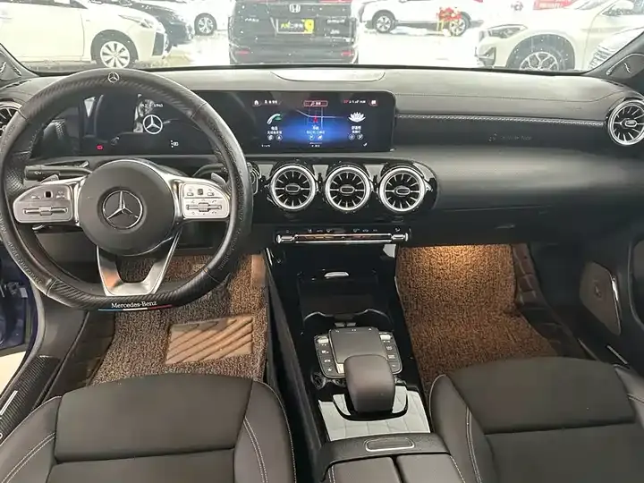 Mercedes Benz Class A 2021 A 200 L Sports Car Fashion Model 6