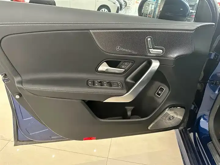 Mercedes Benz Class A 2021 A 200 L Sports Car Fashion Model 7