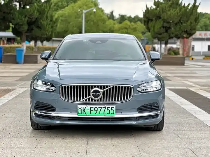 Volvo S90 Plug-in Hybrid 2021 T8 E Drive Hybrid Zhiyi Deluxe Edition 2