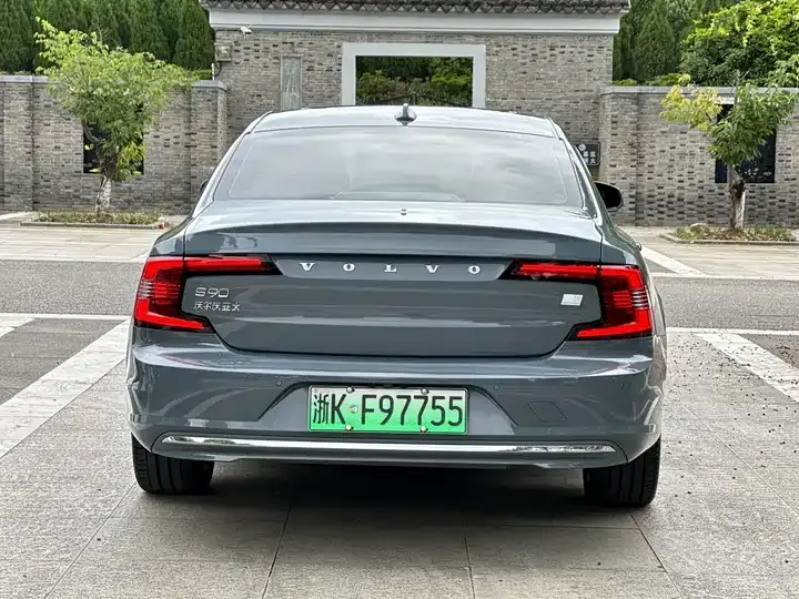 Volvo S90 Plug-in Hybrid 2021 T8 E Drive Hybrid Zhiyi Deluxe Edition 5