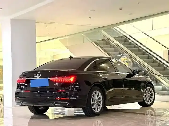 Audi A6L 2021 40 TFSI Deluxe Elegant 5