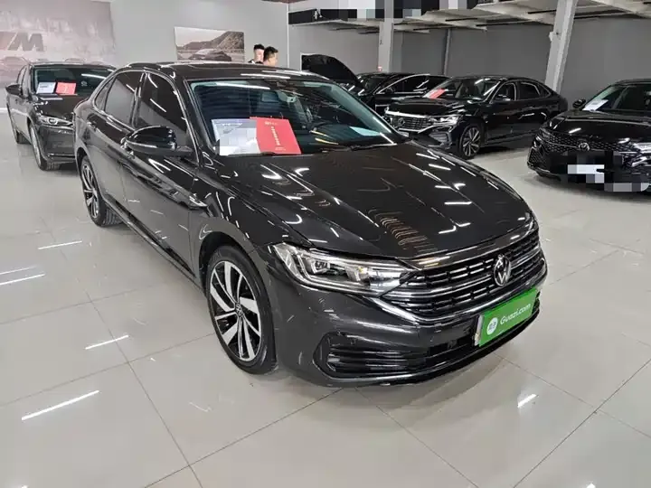Sagittarius 2023 300TSI DSG Exceed Edition 5