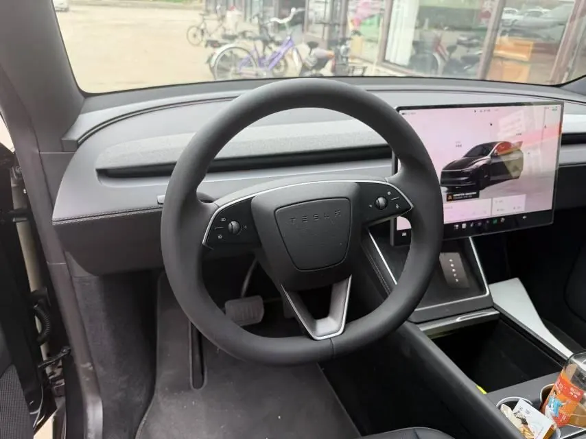 Tesla 2026 Model Y long endurance rear wheel drive version (modified) automatic gear 4