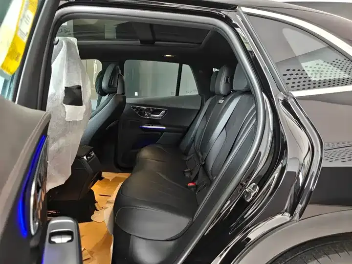 Mercedes Benz EQE SUV 2024 500 4MATIC Pioneer Edition 7