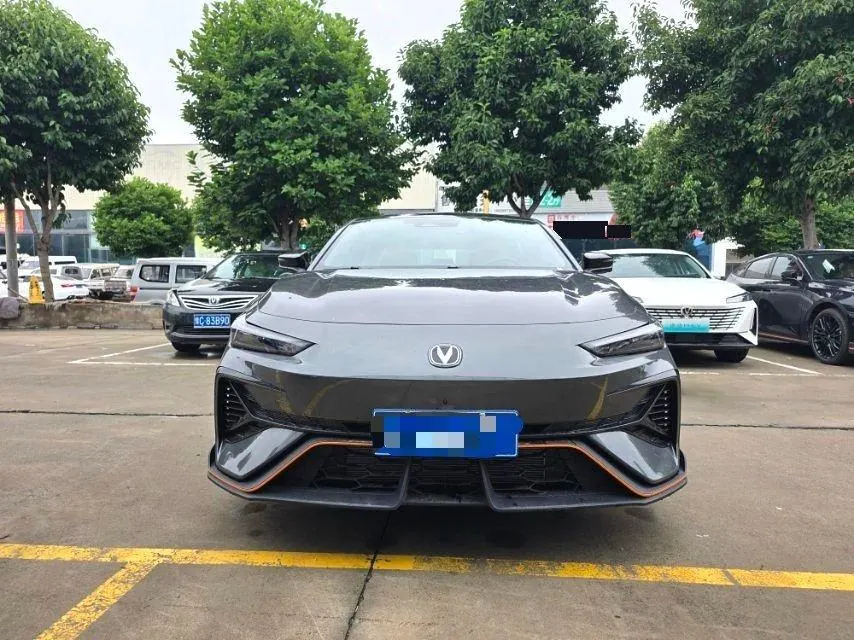 ChangAn 2025 UNI-V 2.0T Jin Qing type automatic gear 2
