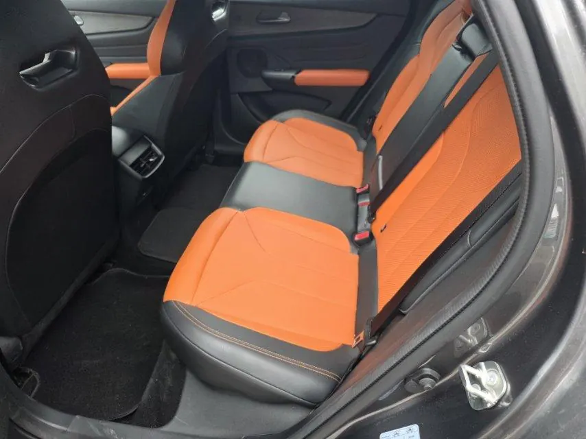 ChangAn 2025 UNI-V 2.0T Jin Qing type automatic gear 4