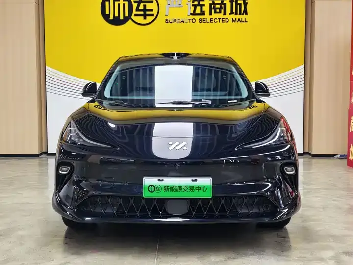 IM LS6 2025 Lizard Smart Driving Edition 3