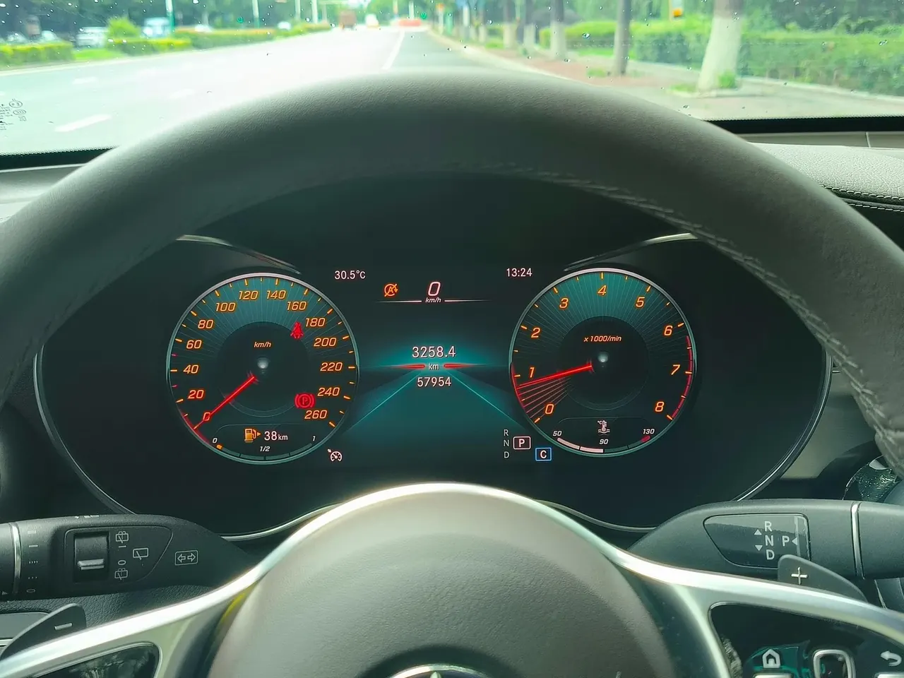 Mercedes Benz 2021 GLC 260 L 4MATIC 2.0T Dynamic Automatic 16