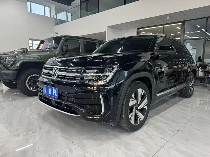 Open image lightbox: Touang 2024 Touang X 380TSI 4-wheel Drive Respect Deluxe Edition