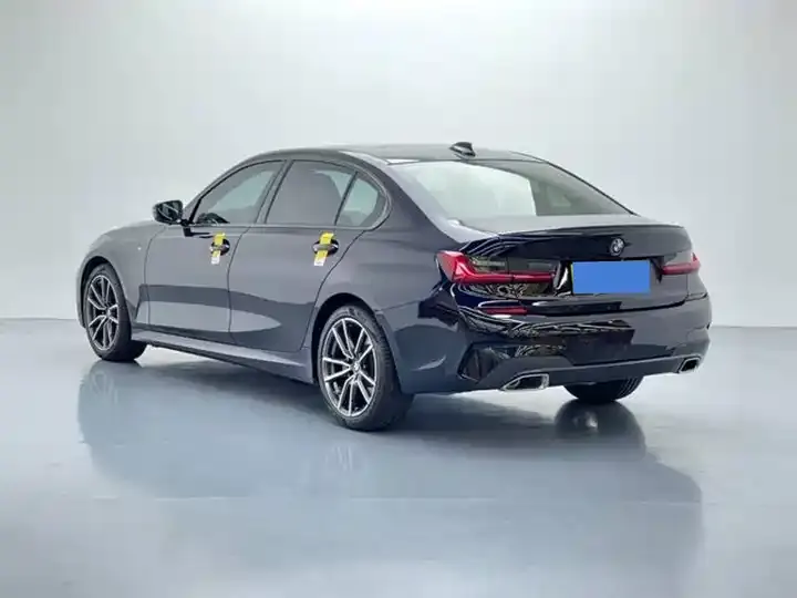 BMW 3 Series 2021 320Li M Sports Suit 6