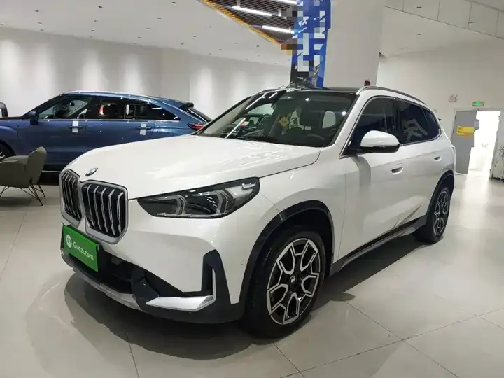 Open image lightbox: BMW X1 2024 sDrive25Li X Design Set
