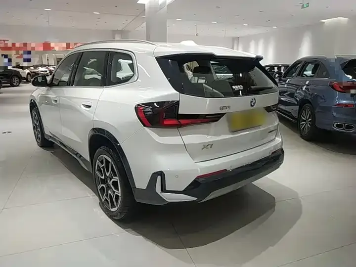 BMW X1 2024 sDrive25Li X Design Set 5