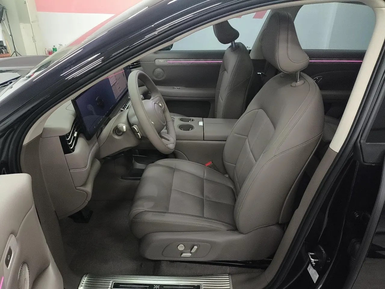 IM 2026 IM LS6 66 Max automatic transmission 9