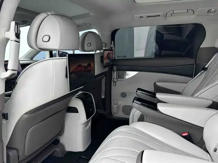 Denza D9 2022 DM-i 970 four-wheel drive flagship 7