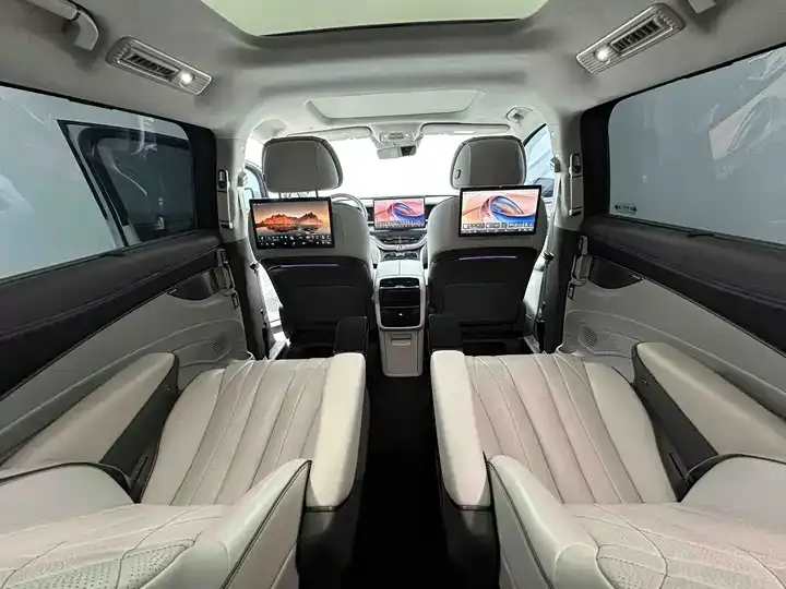 Denza D9 2022 DM-i 970 four-wheel drive flagship 9