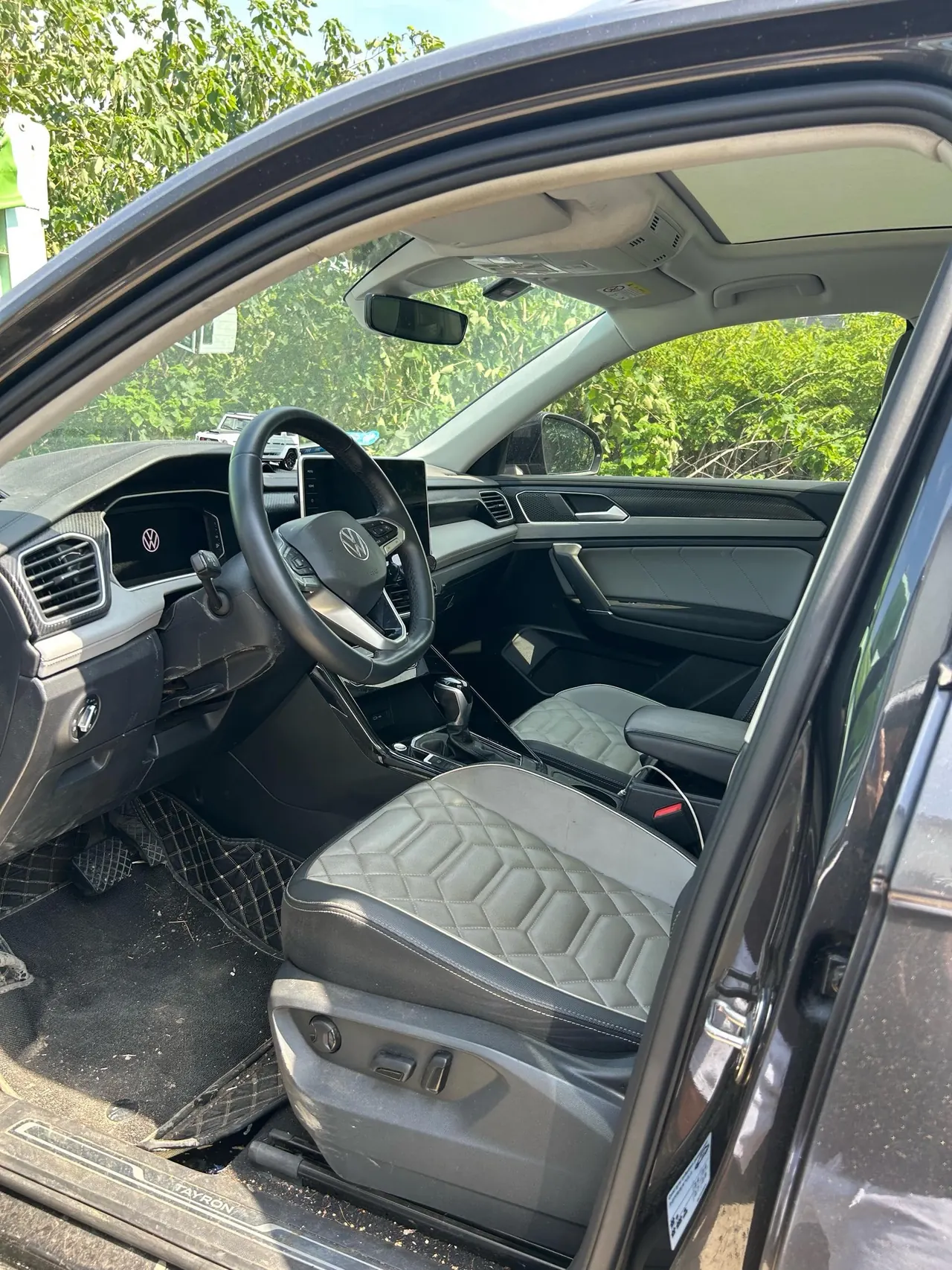 Volkswagen 2023 Tanyue 1.5TSI 300TSI Two-Drive Luxury Plus Advanced Edition Automatic Gear 4