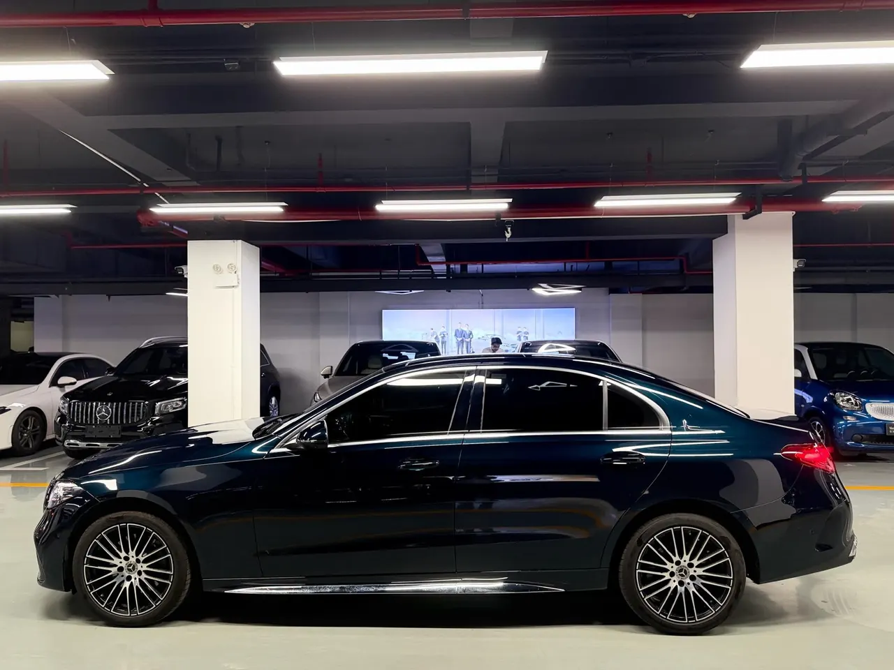 Mercedes Benz Class C 2025 C 260 L 48V 1.5T Sports Edition Automatic Gear 12