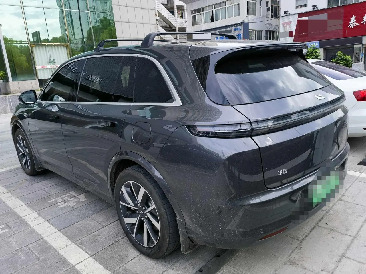 Li 2023 L7 Pro automatic gear 3