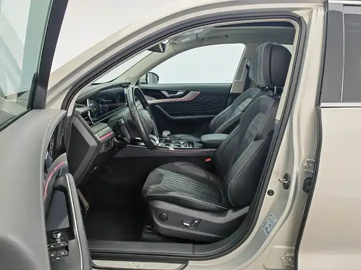 HongQi HS5 2022 to 2.0T Zhilian Flag to Enjoy Four-wheel Drive Edition 10