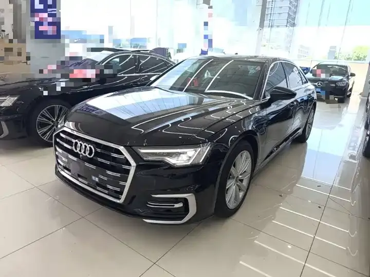 Audi A6L 2023 model changed to 45 TFSI dynamic model - View 1