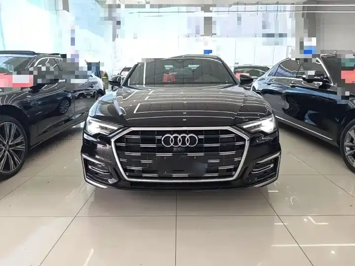 Audi A6L 2023 model changed to 45 TFSI dynamic model 3