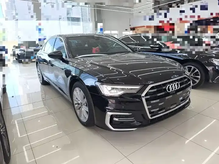 Audi A6L 2023 model changed to 45 TFSI dynamic model 4