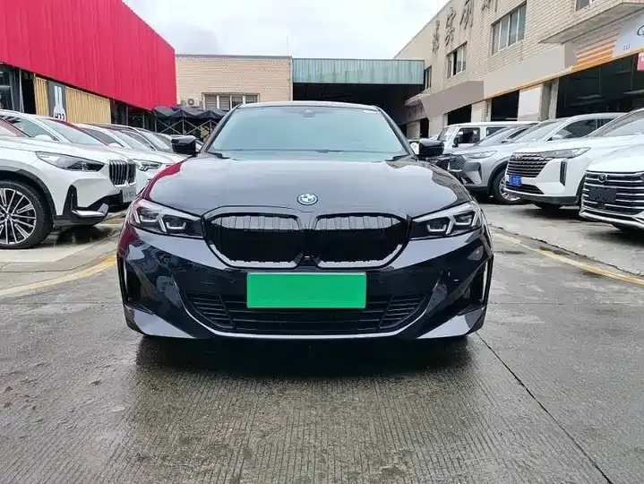 BMW i3 2024 eDrive 35 L 3